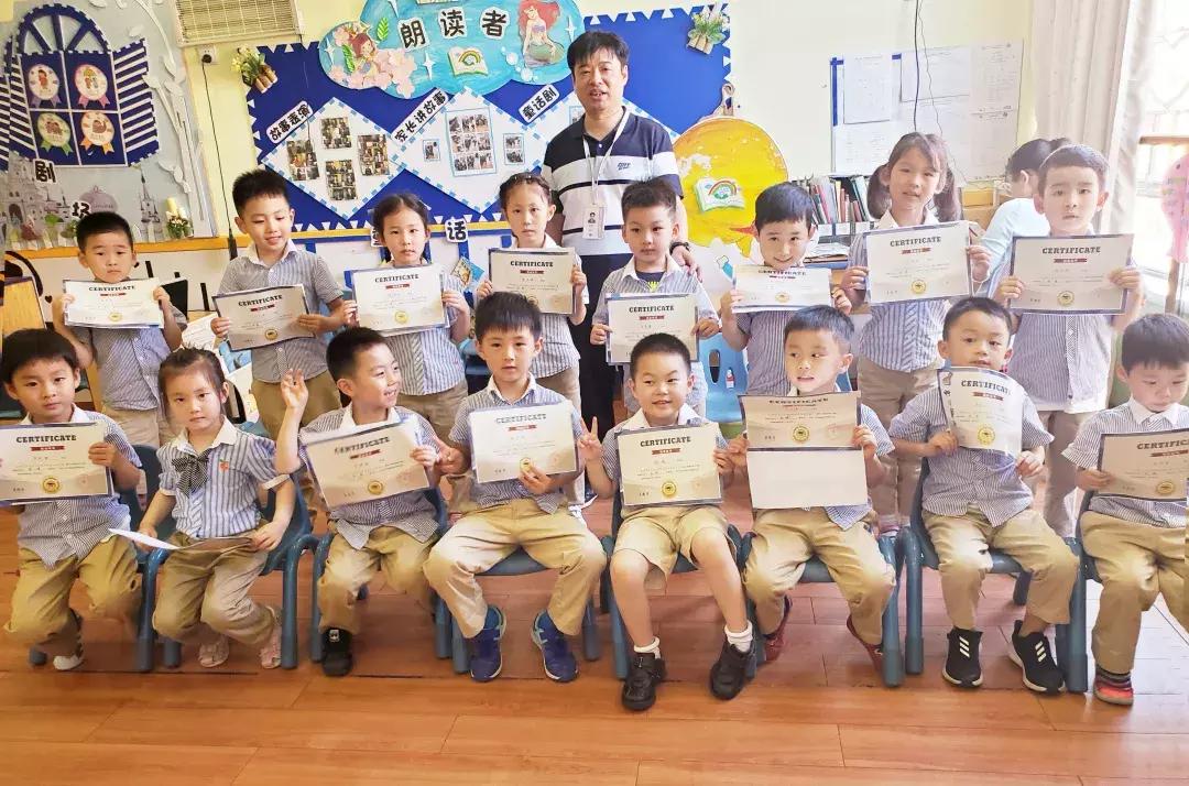 葱茏六月，秦汉胡同商务活动大事纪