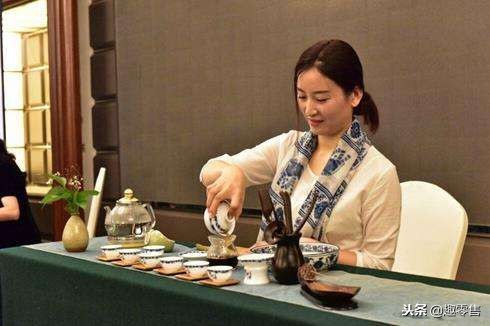 汽车洗车美容店前景如何,汽车美容店共享门店盈利模式