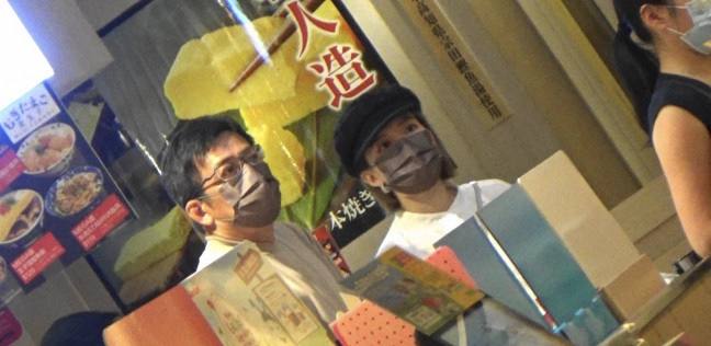 黄日华老婆梁洁华出殡,梁洁华出殡黄日华写信