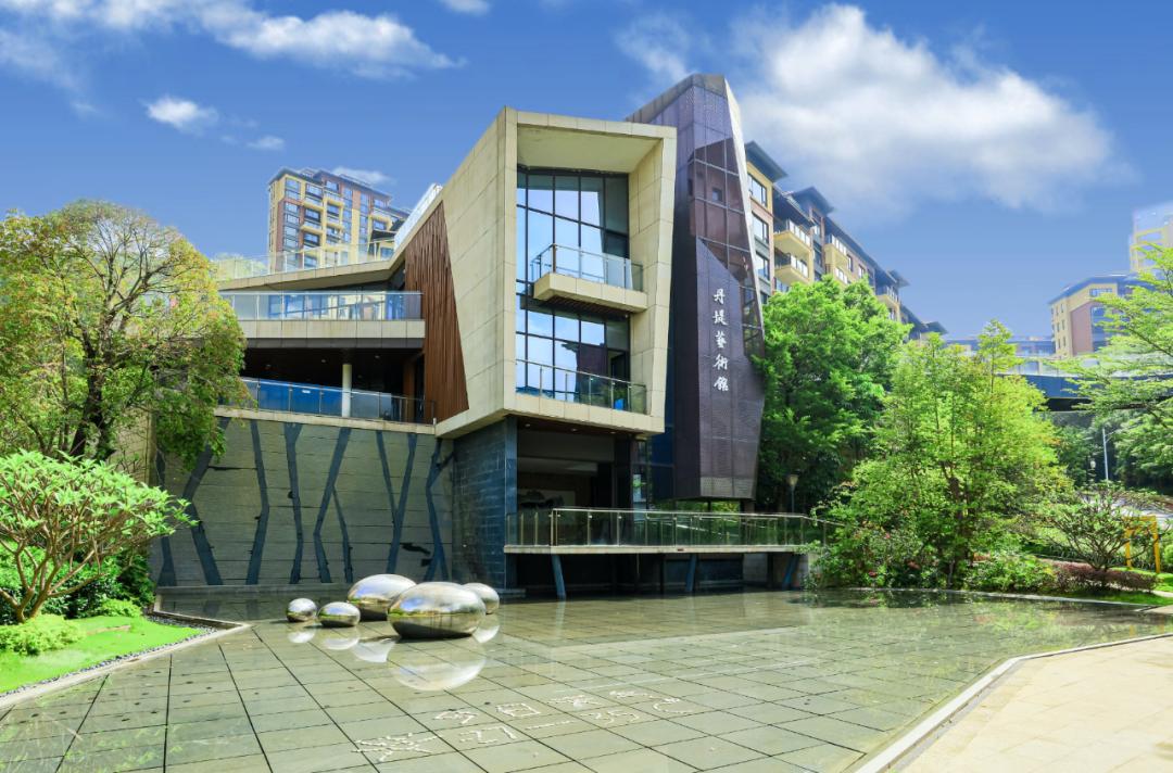 10多分钟到深圳、家门口上华附？14号线热盘深圳客占7成