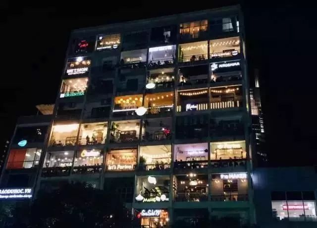 泡咖啡如何正确加炼乳,咖啡可以用炼乳拉花吗