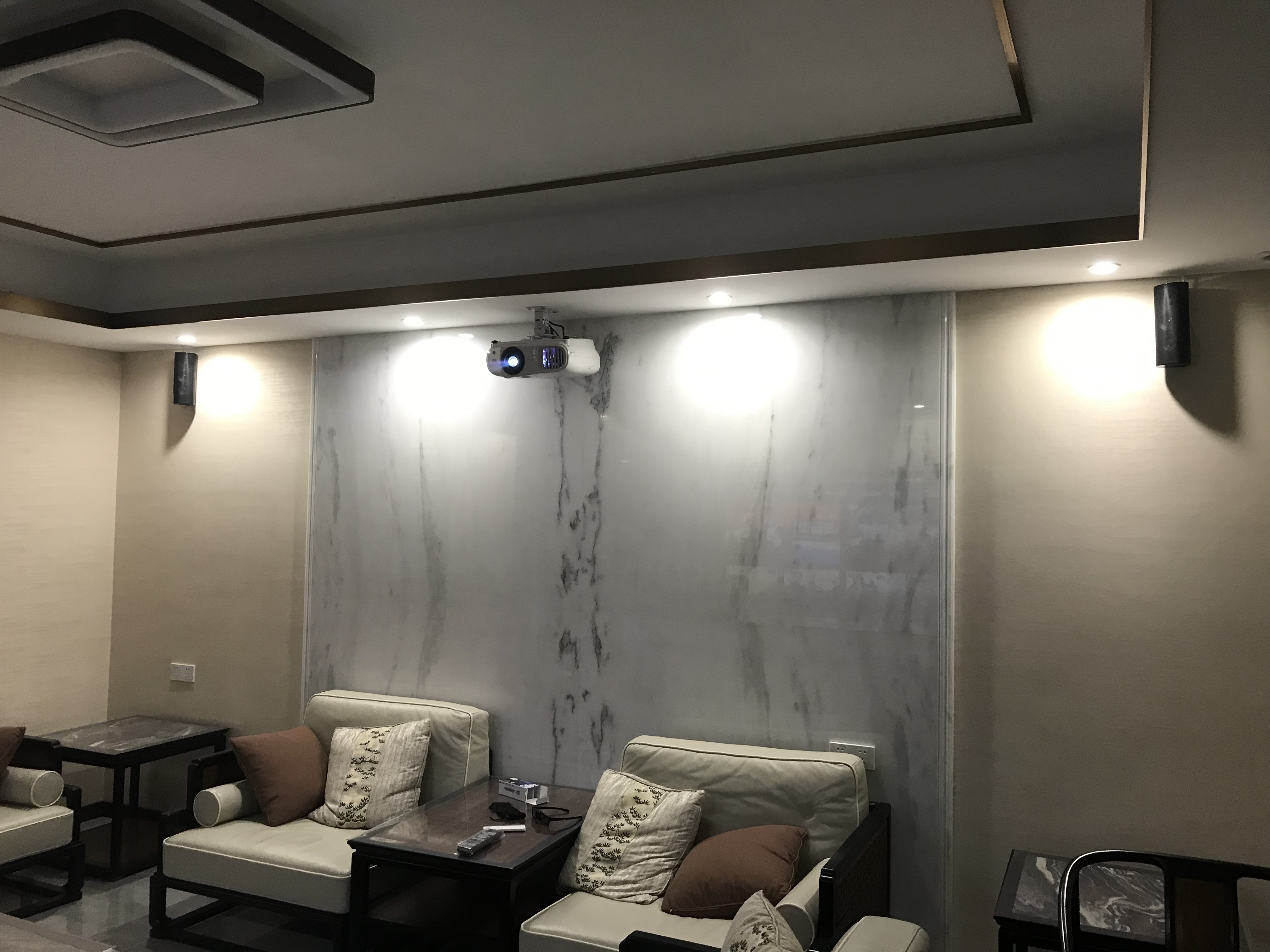 家庭影院嵌入式音响案例,家庭卫星影院5.1音响推荐