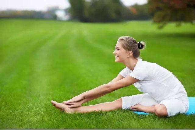 骑行膝盖关节外侧疼骑行姿势纠正,膝盖疼怎么骑行山地车