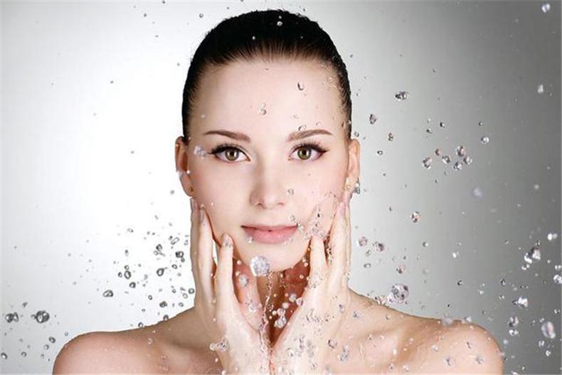 美白的十大技巧,最简单的美白方法推荐10个好办法