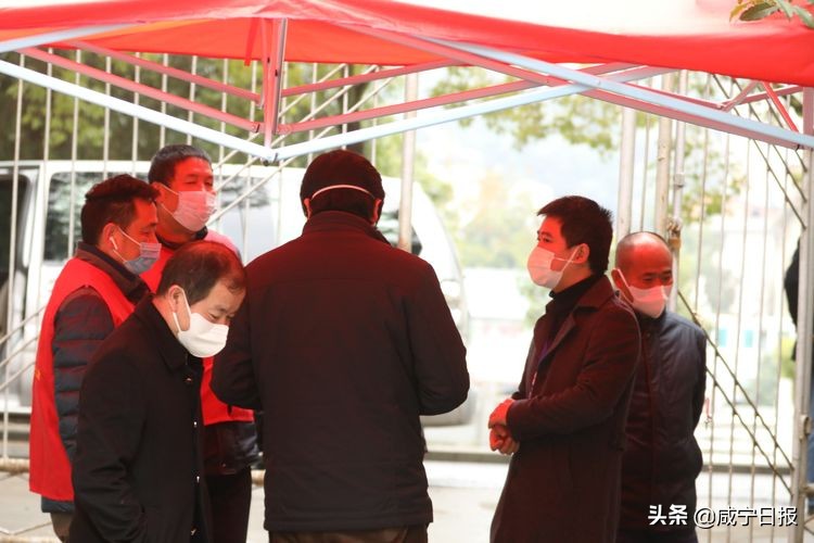 坚守！坚守！——镜头下坚守防控一线的咸宁工行人