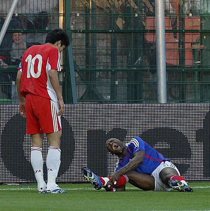 足球队员最帅的发型,足球运动员都留什么发型