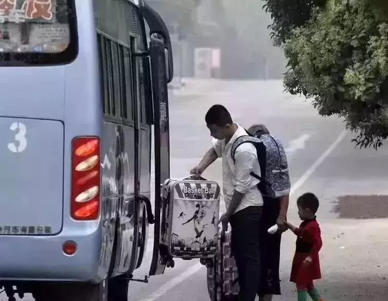 抖音给的安全感,抖音最心酸的视频