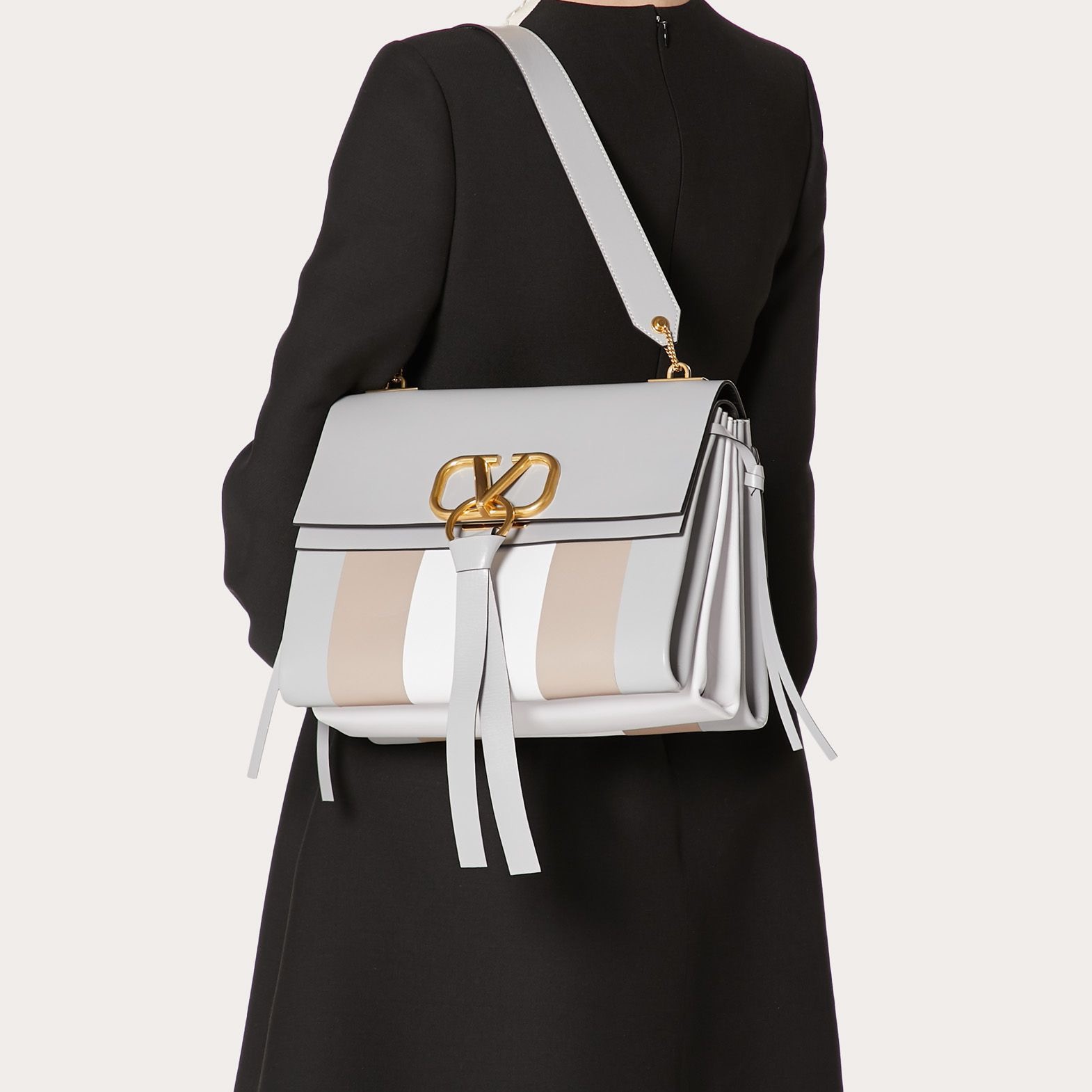 2020秋冬最流行的什么颜色的包包,2021秋冬包包流行款式