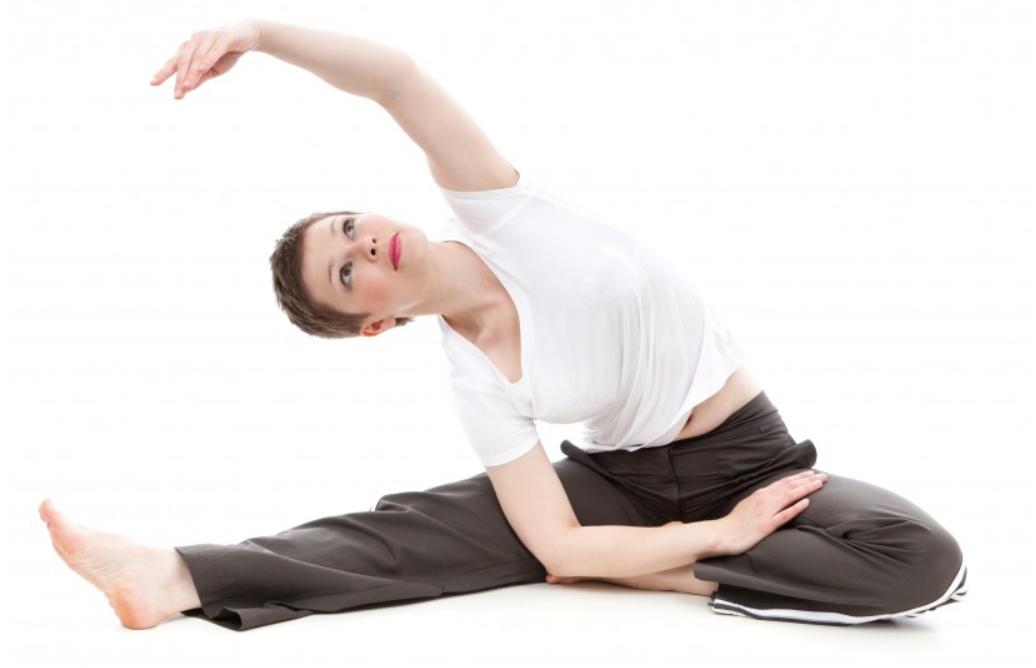 瑜伽躺在地上放松是什么体式,瑜伽最后放松的体式