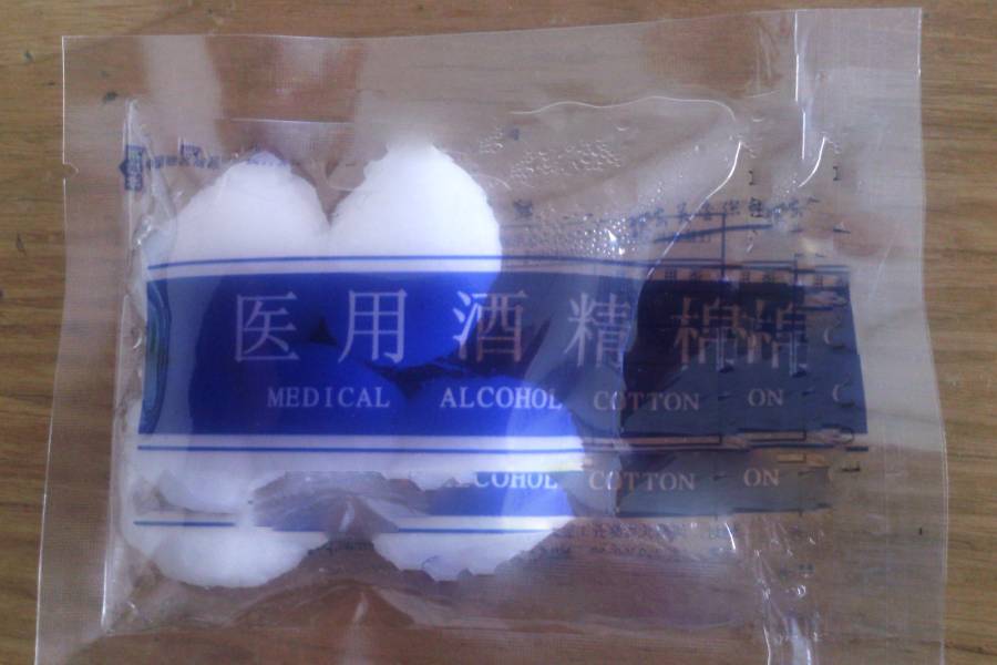 手被墨水弄脏了洗不掉,手被墨水弄脏了用什么洗干净