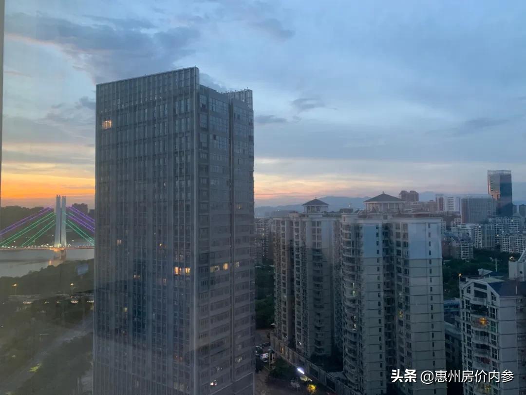 金山湖与江北哪个发达,江北对比金山湖