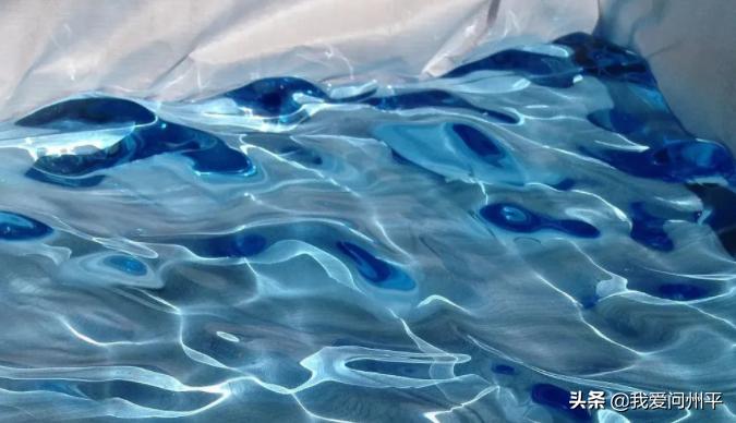 水波纹亚克力板是平面吗,小屏风隔断亚克力水波纹