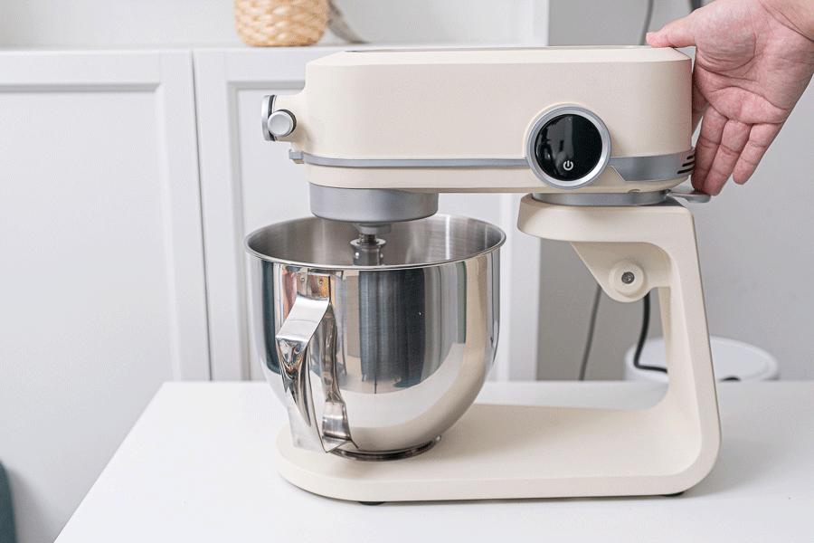 做烘焙要面包机好还是厨师机好,面包和面机和打蛋机区别推荐