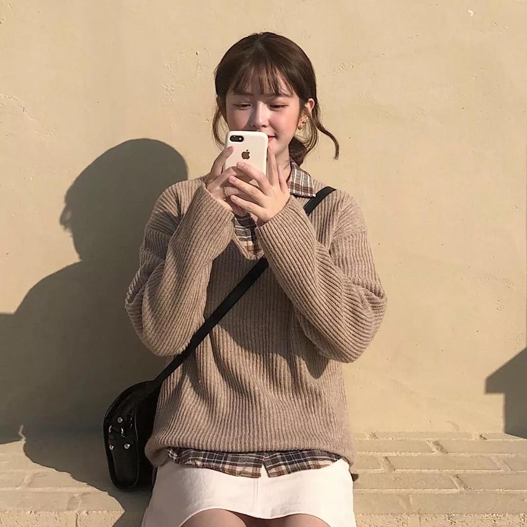 冬天里面穿毛衣外面搭配衬衫,冬天白领男士衬衫毛衣