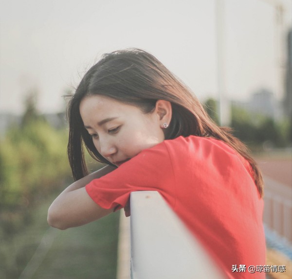 男人有新欢要离婚心理,男人一直在外有女人怎么办