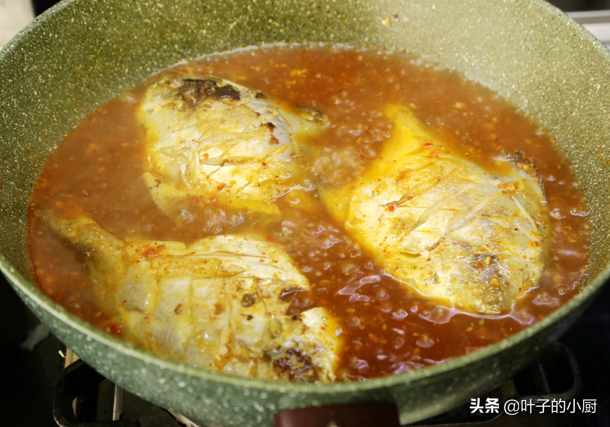 这样做鱼既入味又好吃,不管什么鱼怎样做才好吃