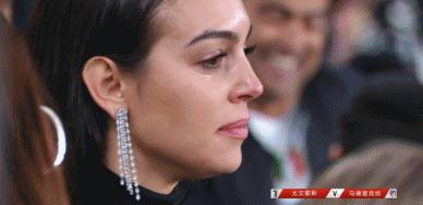 相比C罗帽子戏法,妳的眼泪最珍贵