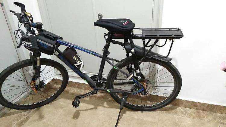 给爱车打蜡护理,租车注意事项及驾驶技术