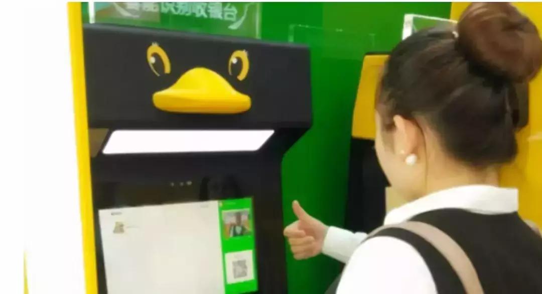 绝味周黑鸭煌上煌单店营业额,周黑鸭与绝味鸭脖煌上煌竞争