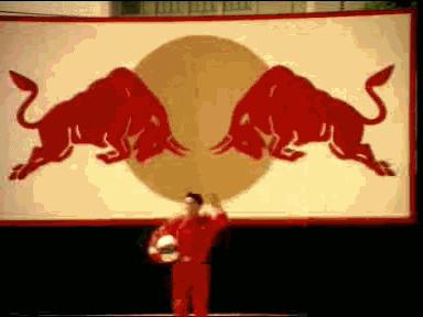 红牛有哪些疯狂的广告,红牛广告的投放方式