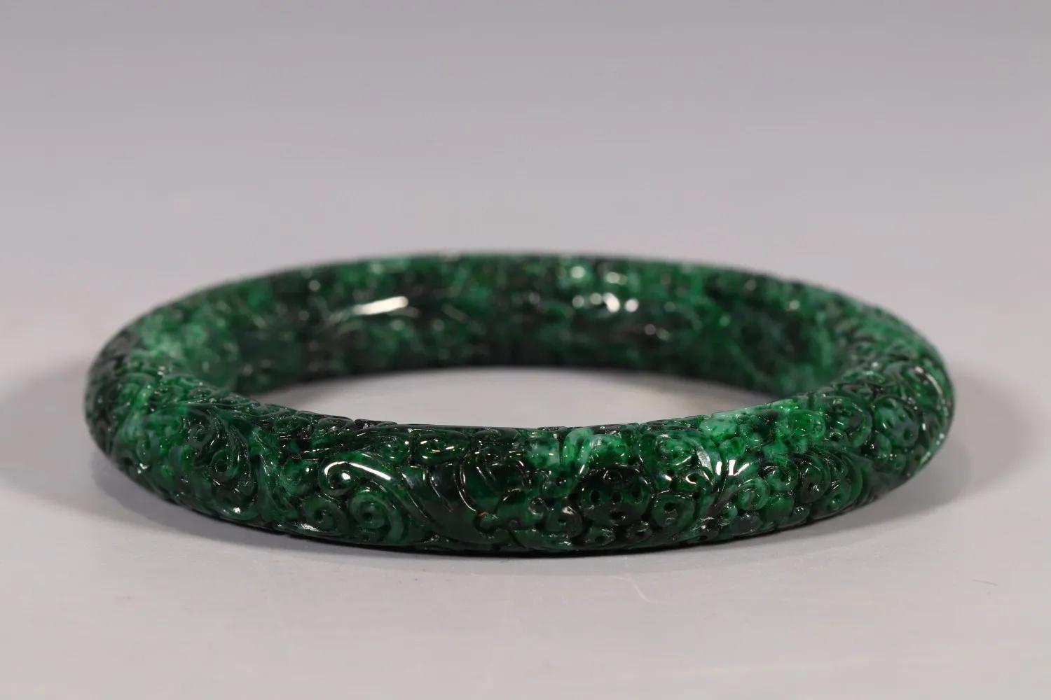 翡翠挂件分享,分享几款翡翠