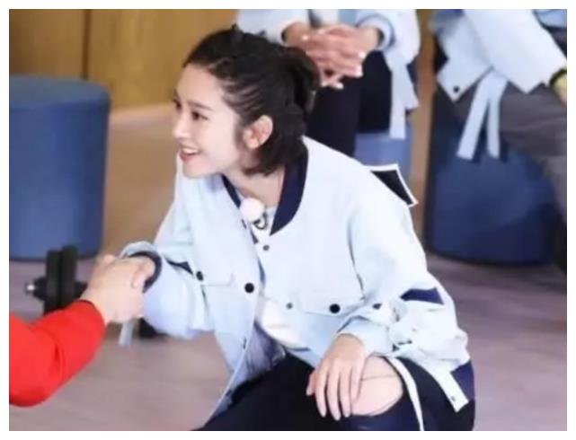 张馨予网购被骗,唐艺昕张馨予