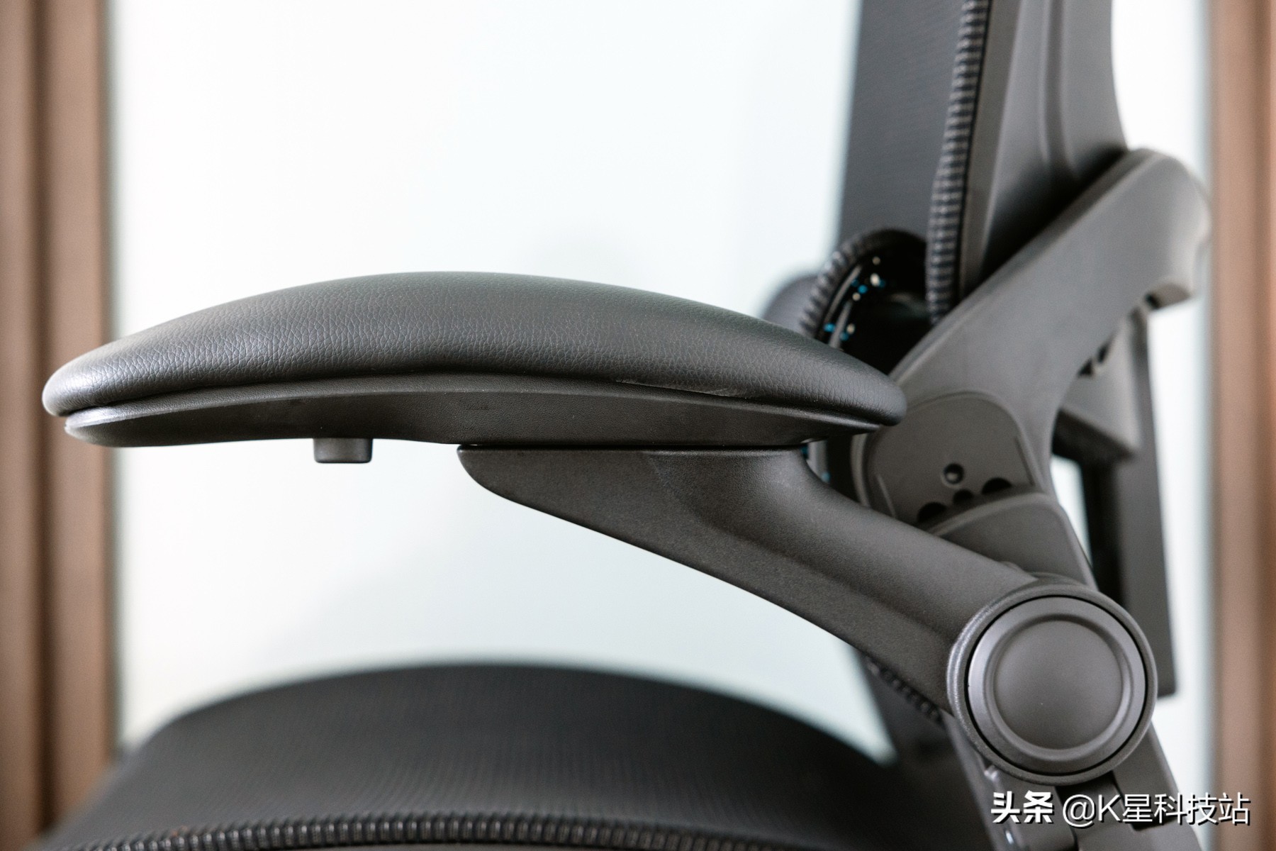 我们的目标是星辰大海,网易严选星舰特别定制人体工学椅开箱