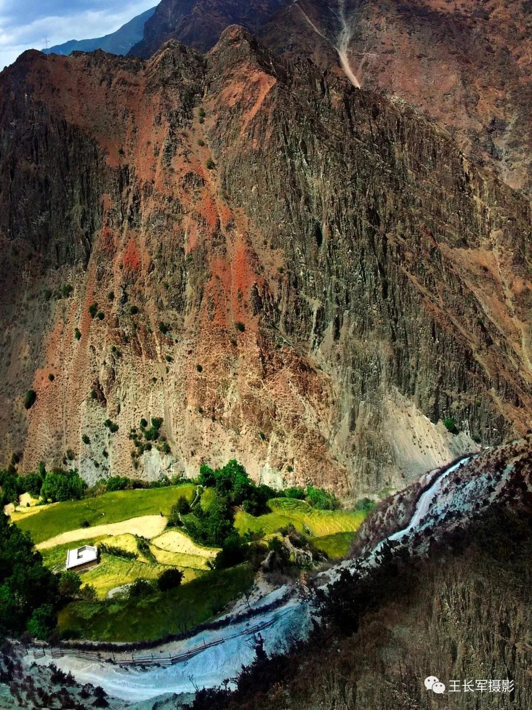 12条最美自驾线路,最美7条自驾游公路线路