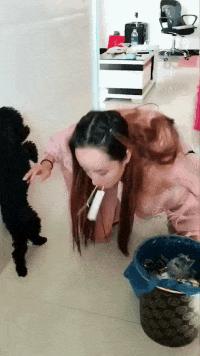 搞笑版的小萝莉,搞笑gif段子妹子你太皮了