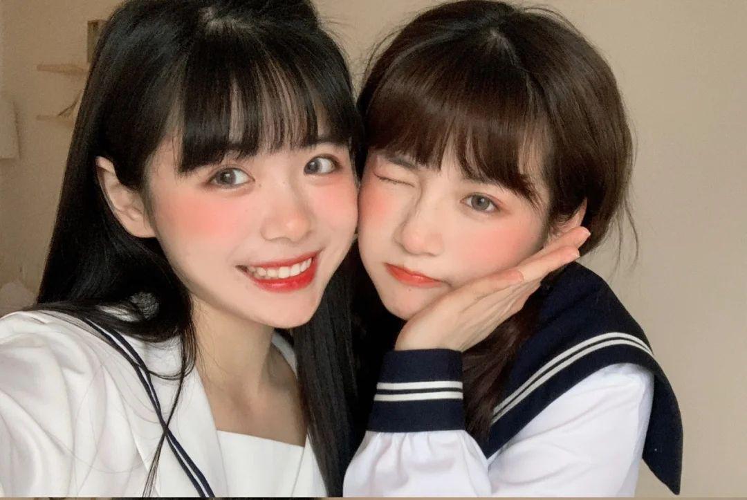 美宝莲和unny白盖粉底哪个好用,美宝莲fitme粉底水润112色号测试