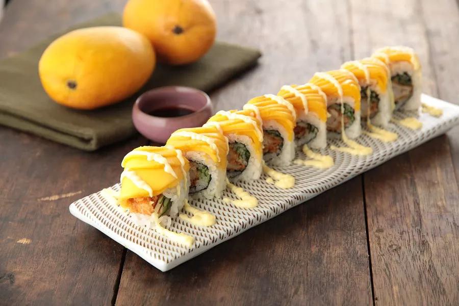 外卖人均80元,最高9000单/月,它4年开43家直营店