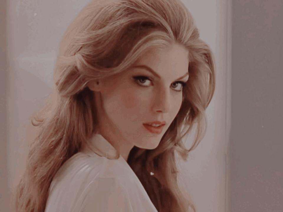 老狐狸林德沃女士，她一个媚眼让女人都能沉迷