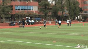 广州白云区小学足球联赛排名,广州市荔湾区龙溪小学足球比赛