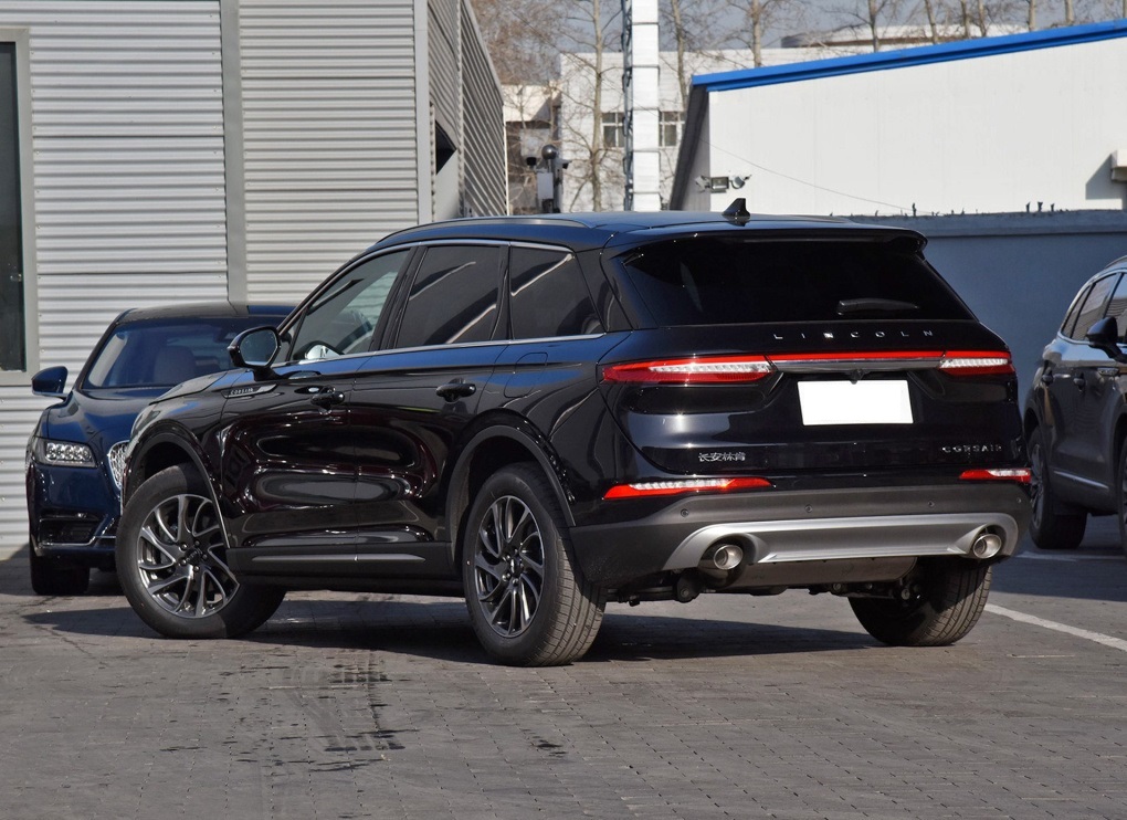 林肯冒险家顶配车型体验,林肯冒险家suv试驾视频