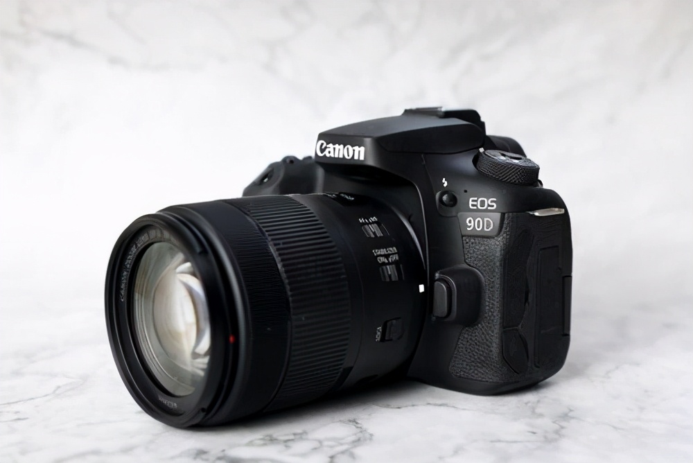 佳能相机各大机型介绍,佳能相机推荐新手入门100以上