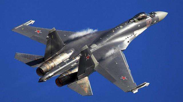 俄罗斯轰炸机携带高超声速导弹,俄罗斯最新型远程战略轰炸机
