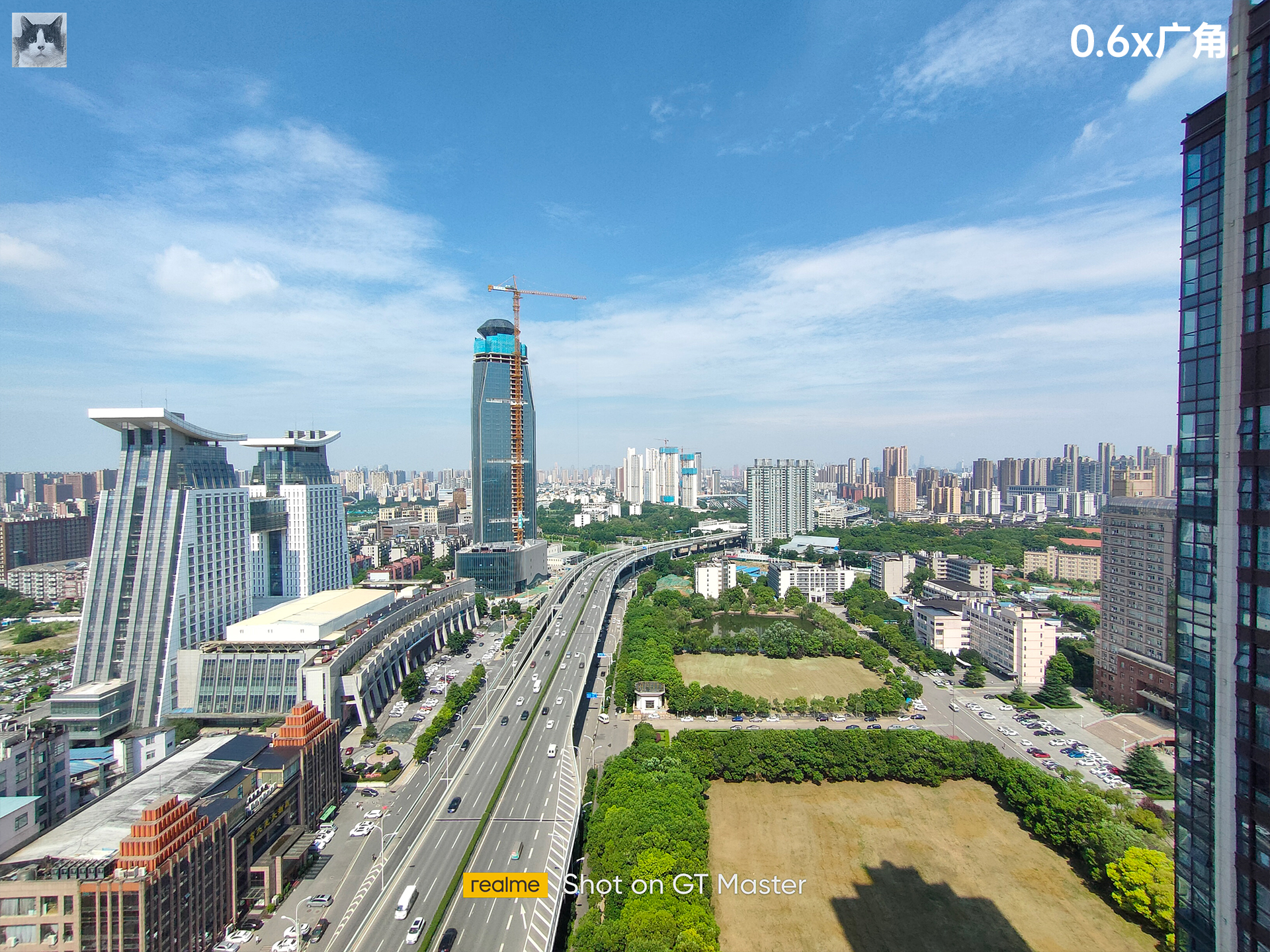 realme真我gt大师版屏幕总成,realme真我gt大师探索版配置参数