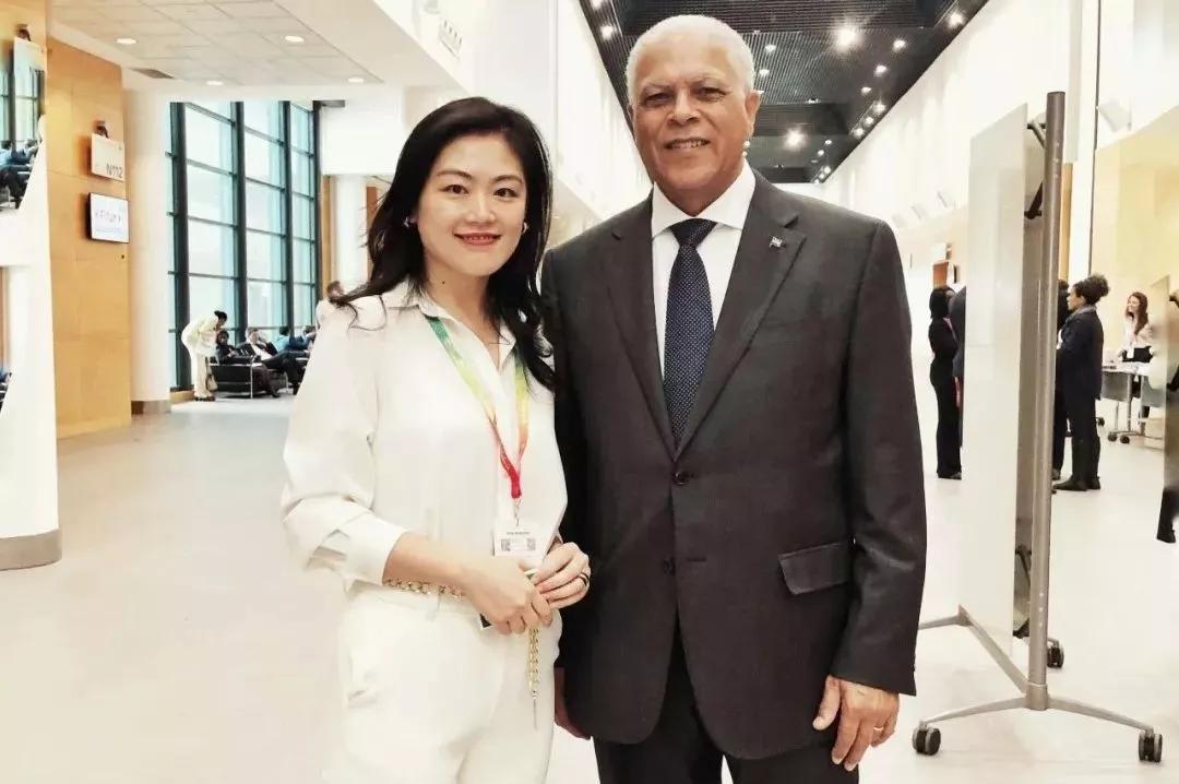 鐜嬫櫉鑻辫闃呰,鐜嬫櫉璁茬殑鍜嬫牱