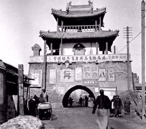 天津民国另一面，海河左岸朴实无华又枯燥的一天