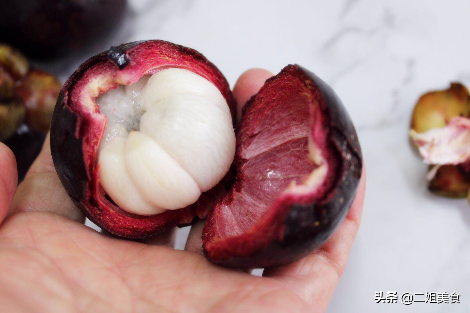 山竹怎么样才能剥下皮,怎么剥山竹不脏手