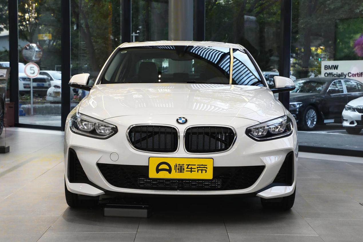 宝马2020款120im运动套装测评,宝马2021款120im运动曜夜版