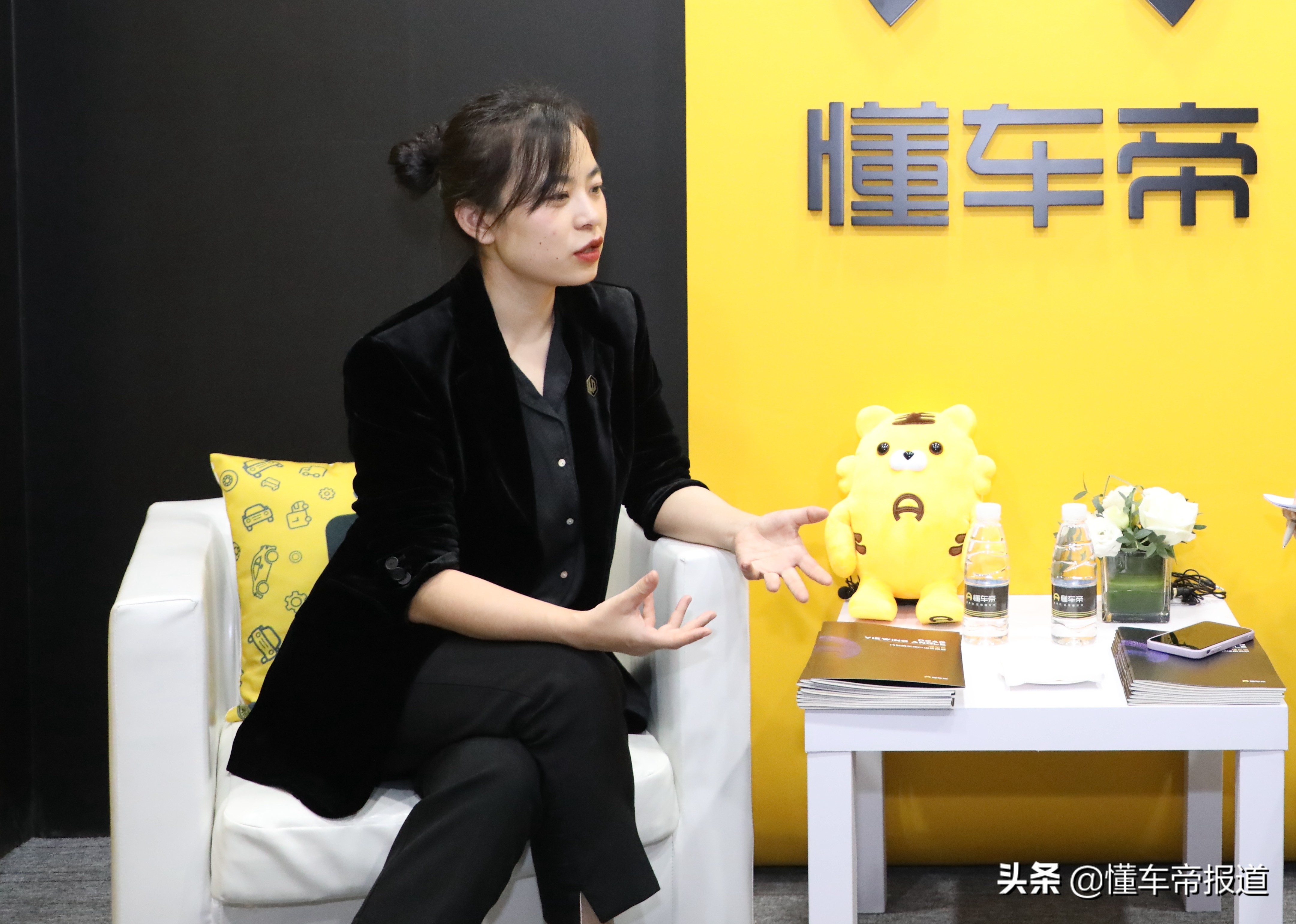 零跑c11增程现场发布会,零跑汽车周颖