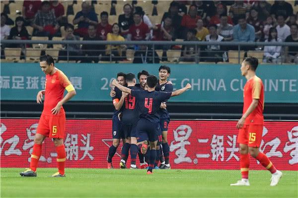 中国足球的未来出路,中国足球兼职