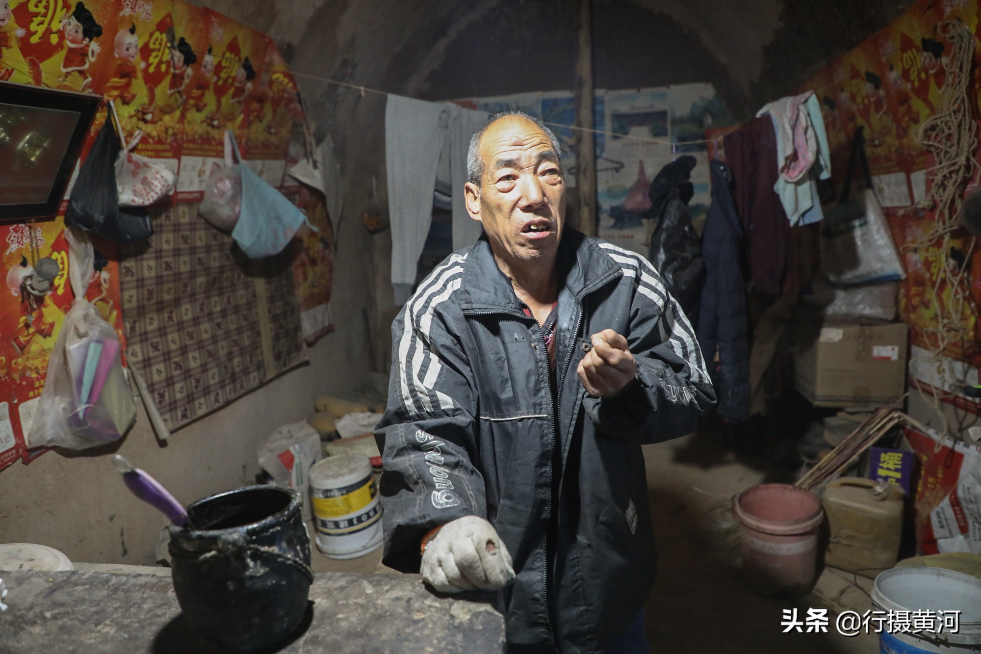 祖传200年传家宝,老汉卖掉传家宝价格8700万