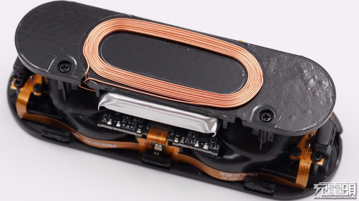 周杰伦同款万魔耳机,周杰伦万魔蓝牙耳机怎么降噪