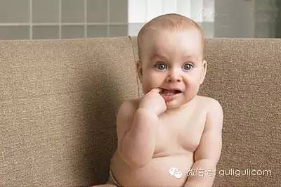 18个月的宝宝长牙晚上哭闹怎么办,10个月的宝宝是不是长牙总爱哭闹
