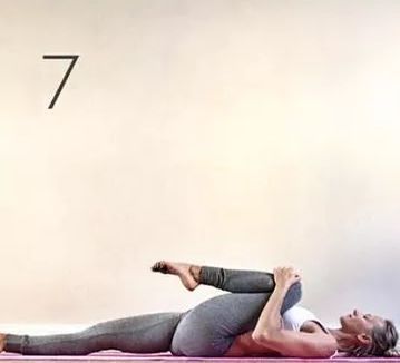 脸上油腻腻感觉洗不干净,脸上总感觉有油洗不干净什么原因