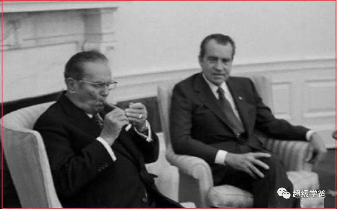 塞尔维亚武契奇，用一纸空协议得罪了所有朋友