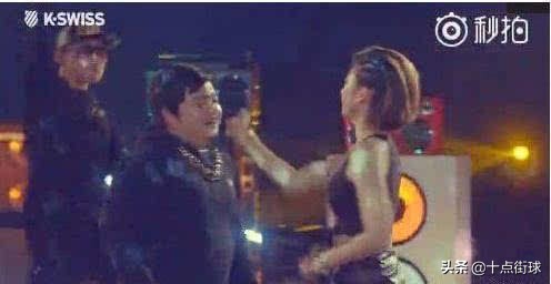 涓栫晫浣撹偛鍙蹭笂鍗佸ぇ涓戦椈,浣撳潧绉嶆棌姝ц浜嬩欢