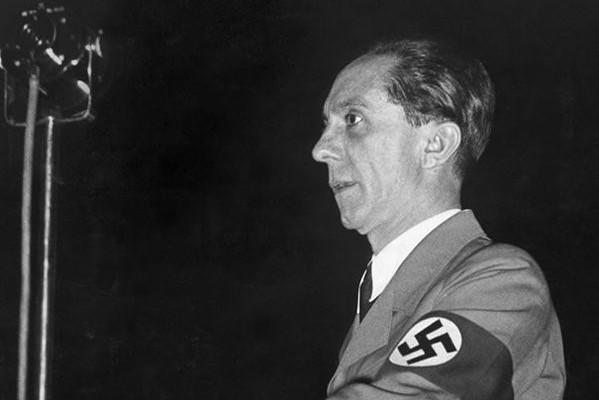 第二次世界大战期间，“轴心国”阵营中的核心人物，各个面漏凶光